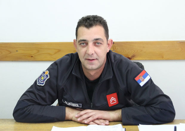 Херој са залеђеним трепавицама